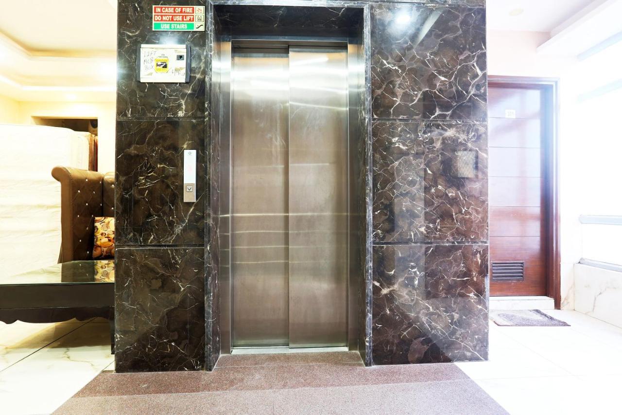 Capital O 23188 Glory Villa New Delhi Exteriör bild