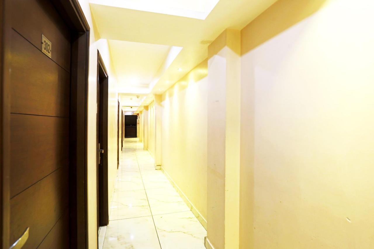 Capital O 23188 Glory Villa New Delhi Exteriör bild