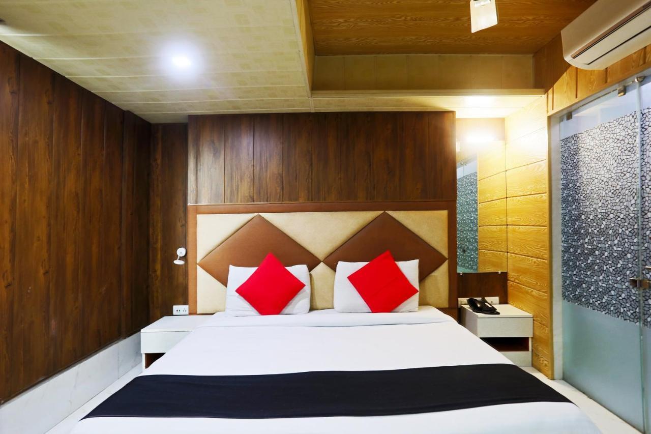 Capital O 23188 Glory Villa New Delhi Exteriör bild